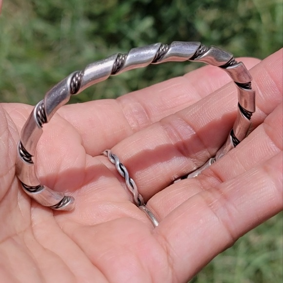 Native American Sterling Silver Double Twist Rope Style Cuff Bracelet - Picture 12 of 16